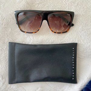 Quay Australia OTL II Rectangle Shield Sunglasses